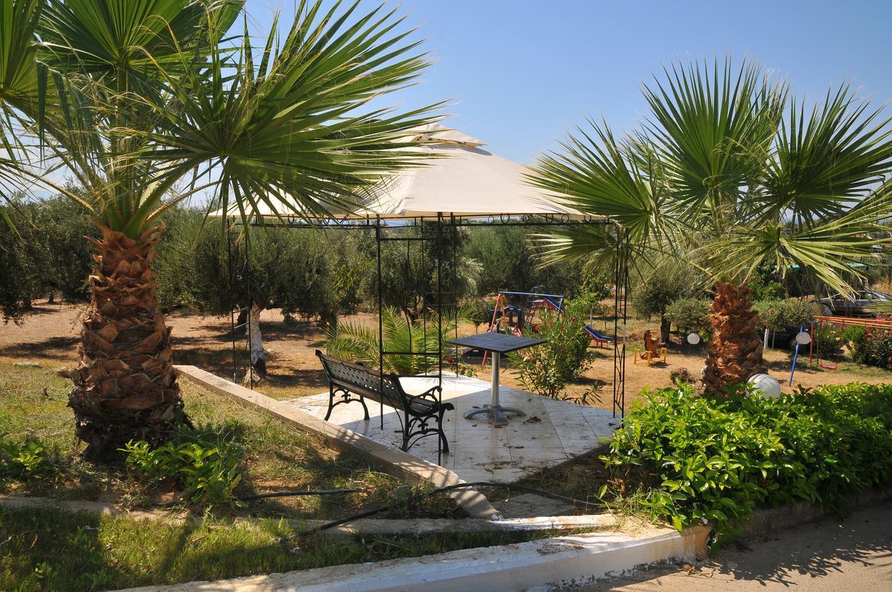 Ionion Star Hotel Tholon Exterior photo